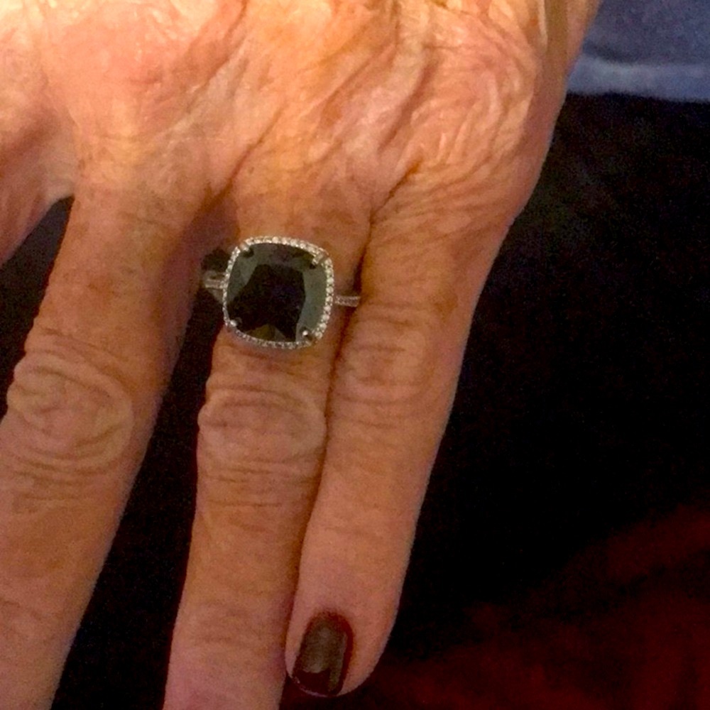 Earth Grace Ring … NWT (7) - Picture 2 of 7